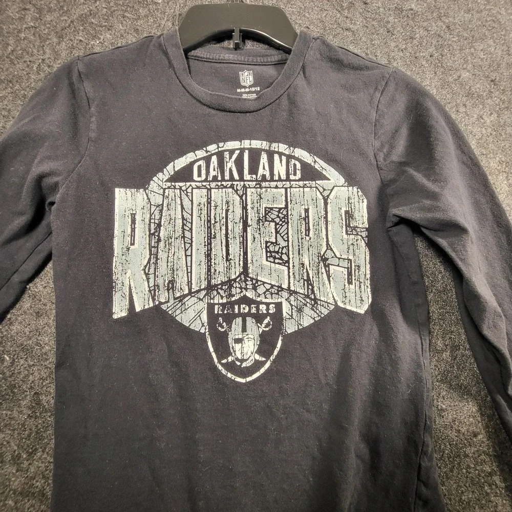 Oakland Raiders NFL Kids Long Sleeve Shirt Black Graphic Tee Youth M 10/12